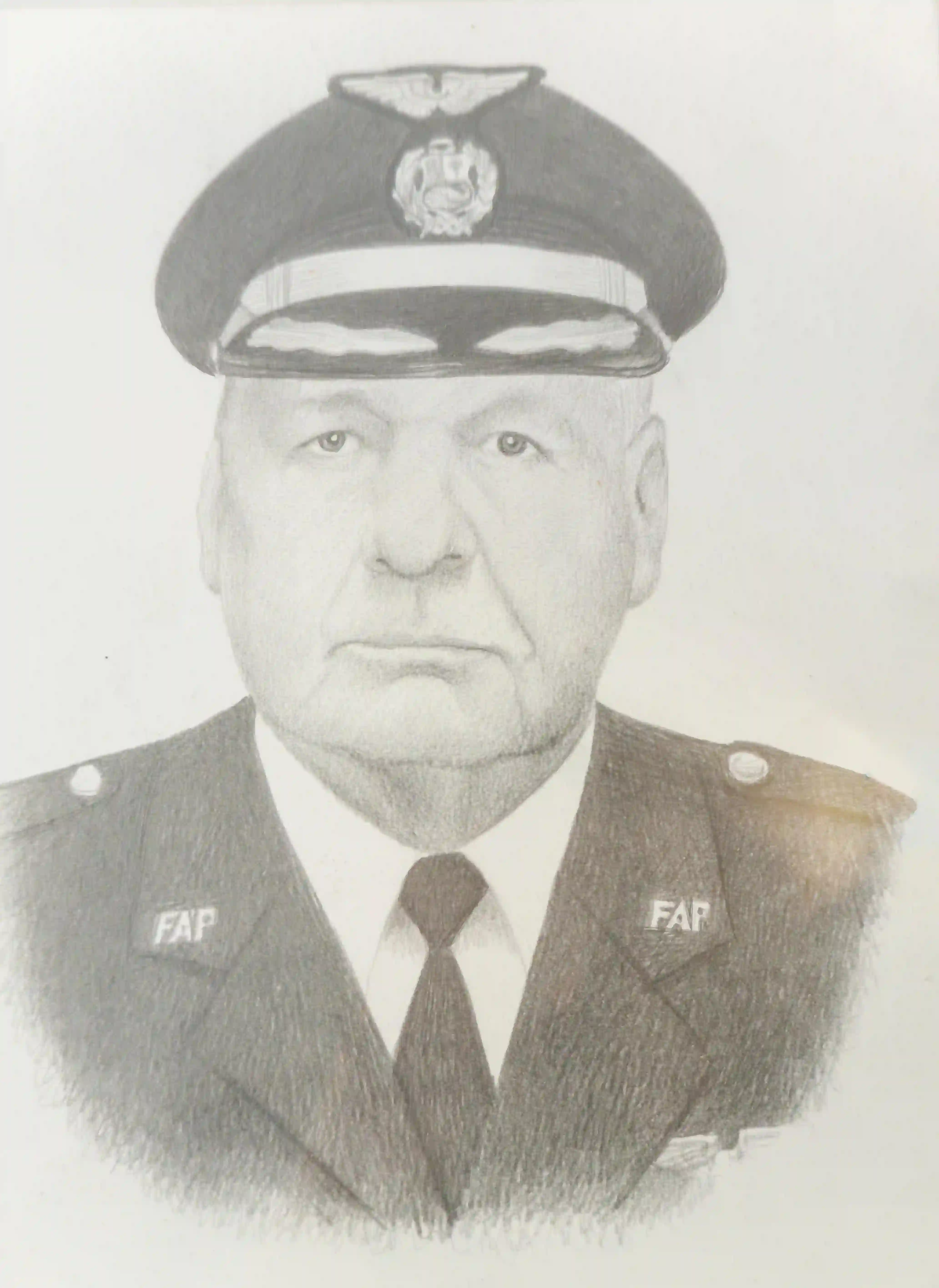 Péter Neuffus Fernández